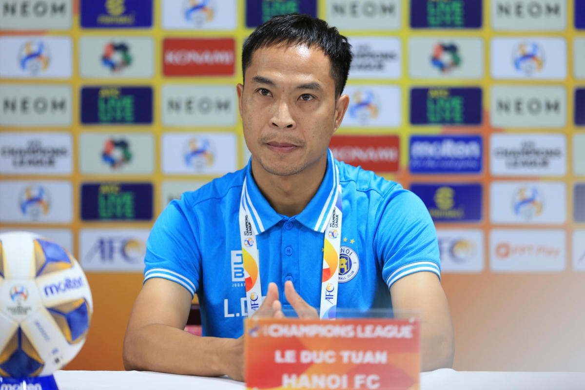 HLV Lê Đức Tuấn. Ảnh: VFF.