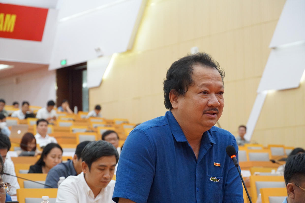 Lãnh đạo các cơ quan báo chí Trung ương tại khu vực phía Nam phát biểu tại chương trình. Ảnh: Mạnh Thìn. 