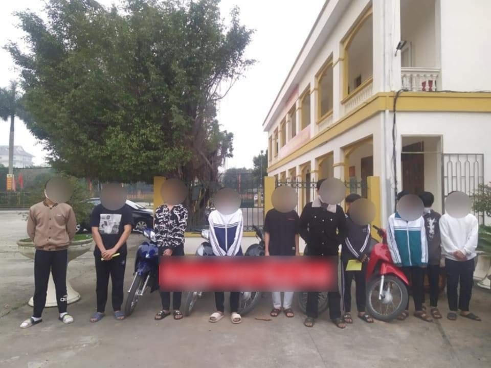Nhóm 'Báo thủ' tụ tập đua xe, gây mất ANTT. Nguồn ảnh: Công an TP Ninh Bình.