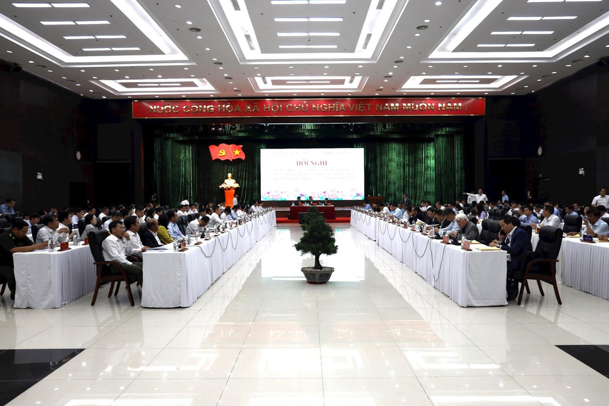 Quang cảnh hội nghị