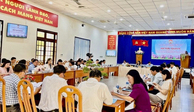 Quang cảnh hội nghị.