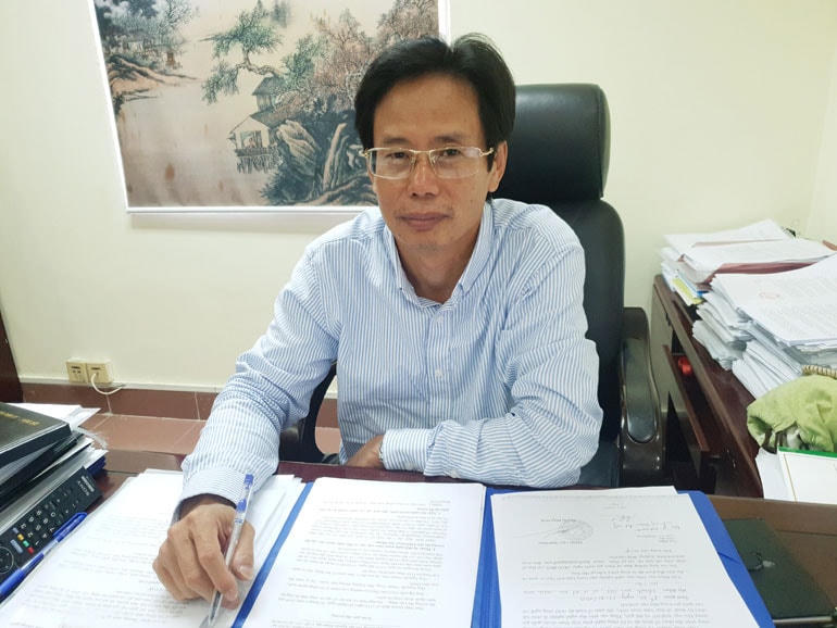 Vỡ mộng ‘việc nhẹ lương cao’