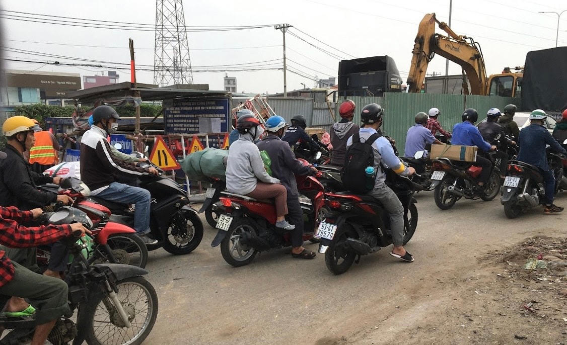 Một lô cốt ở quốc lộ 1A đoạn qua quận 12.