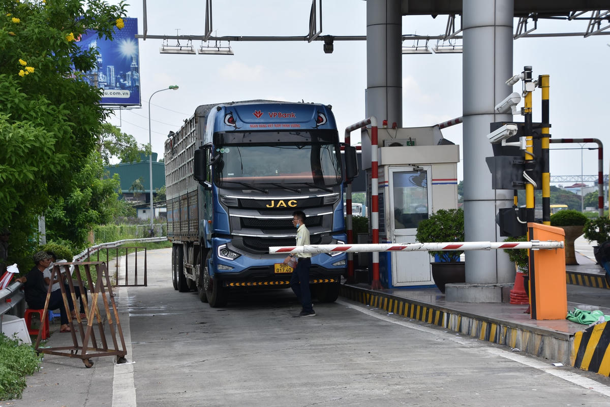 Cao tốc Pháp Vân - Cầu Giẽ trước 'giờ G' áp dụng thu phí không dừng ETC 