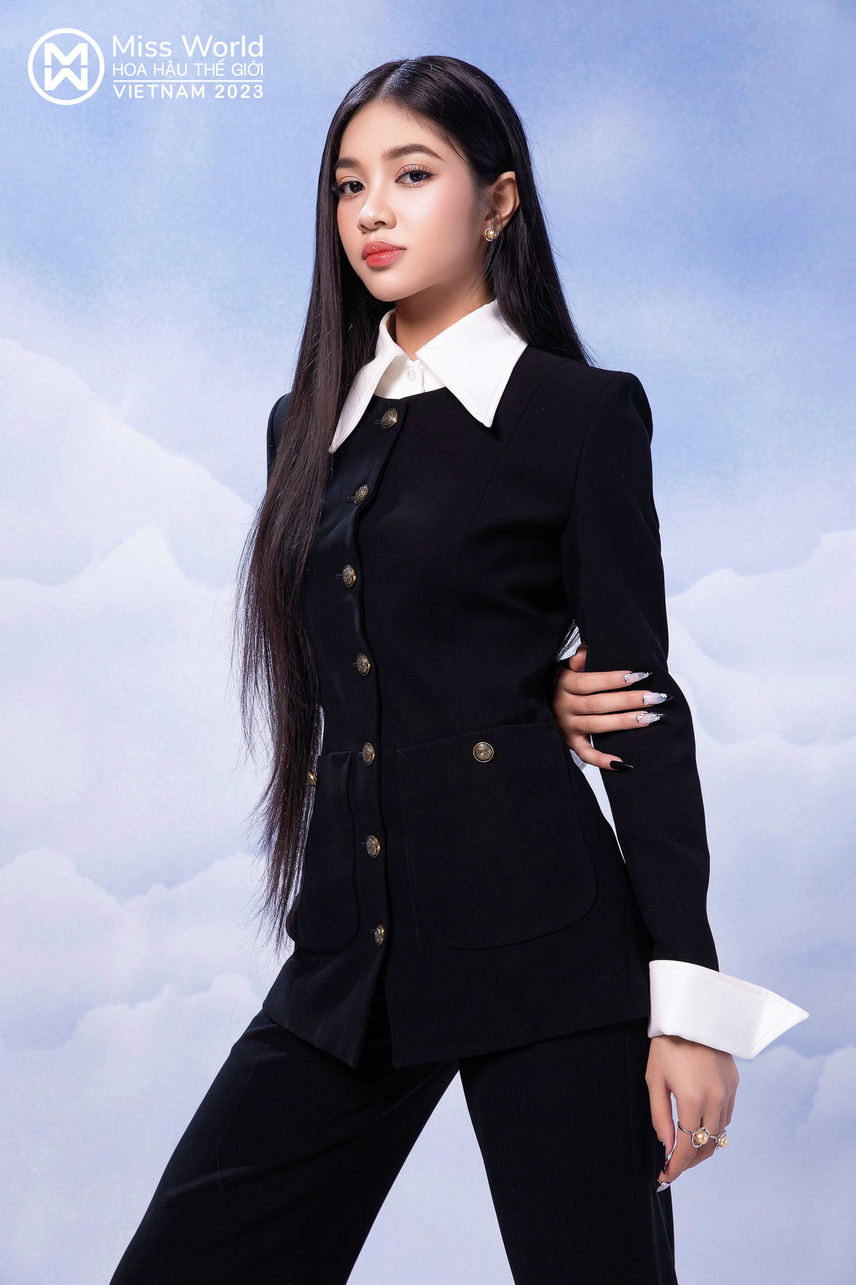 Đầu cuộc thi, Minh Kiên không phải là thí sinh nổi bật.