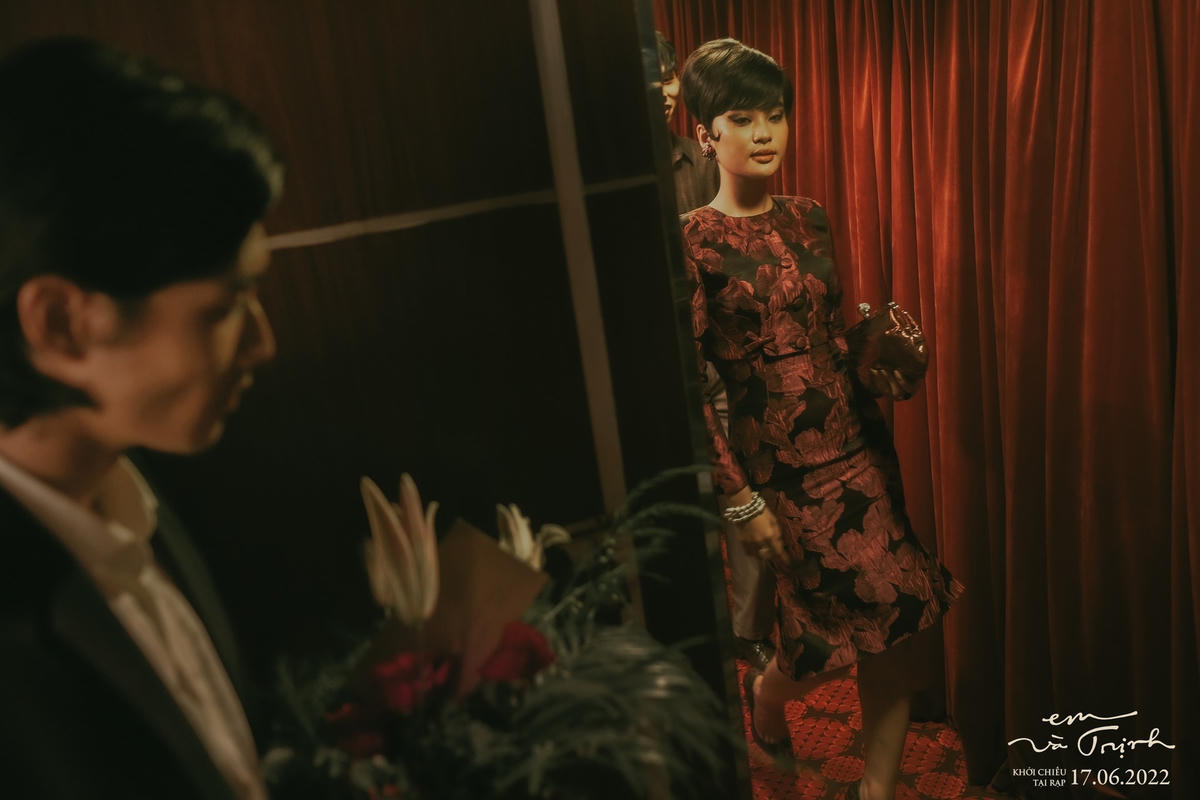 Ca sĩ Thanh Thúy bức xúc vì hình ảnh của mình trong "Em và Trịnh".