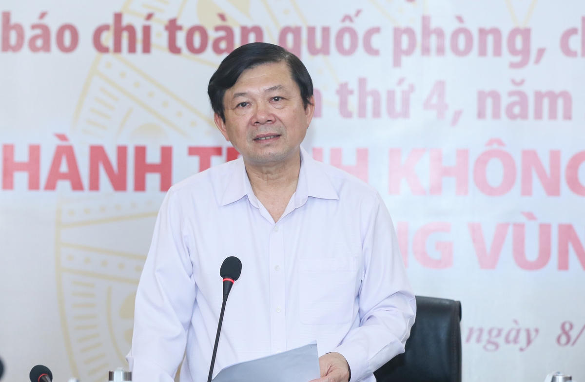 Phó Chủ tịch UBTƯ MTTQ Việt Nam, Trưởng ban Tổ chức Giải báo chí toàn quốc phòng, chống tham nhũng, tiêu cực lần thứ tư. Ảnh: Quang Vinh.
