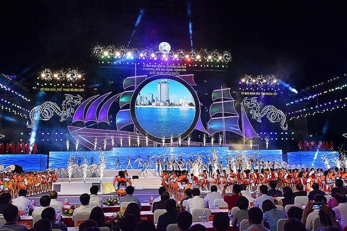 Tiết mục văn nghệ chào mừng Festival Biển Nha Trang - Khánh Hòa năm 2019.