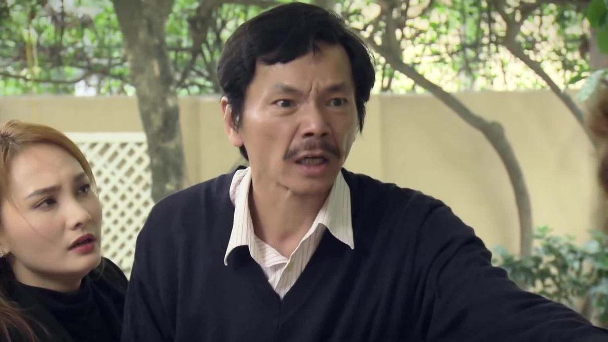 NSND Trung Anh đã hoá thân xuất sắc vào vai ông Sơn, là một người bố điển hình đúng nghĩa, bình dị, khắc khổ nhưng yêu thương con hết mực.