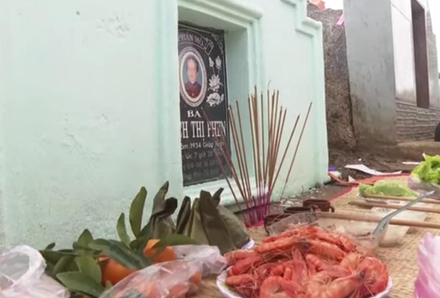 Lễ vật cúng viếng nhiều hay ít, thịnh soạn hay đơn sơ là tùy vào điều kiện mỗi nhà.