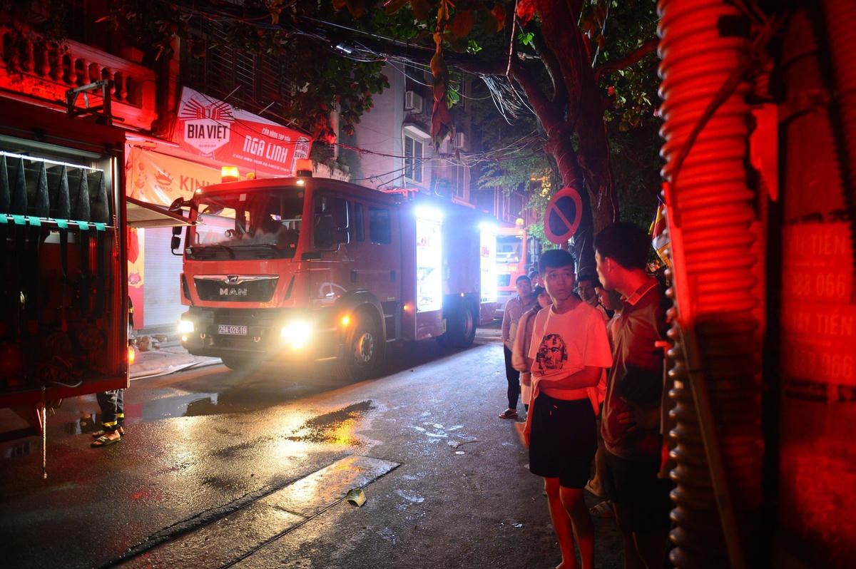 Vụ cháy tại số 37, ngách 29/70 Khương Hạ, Thanh Xuân, Hà Nội.