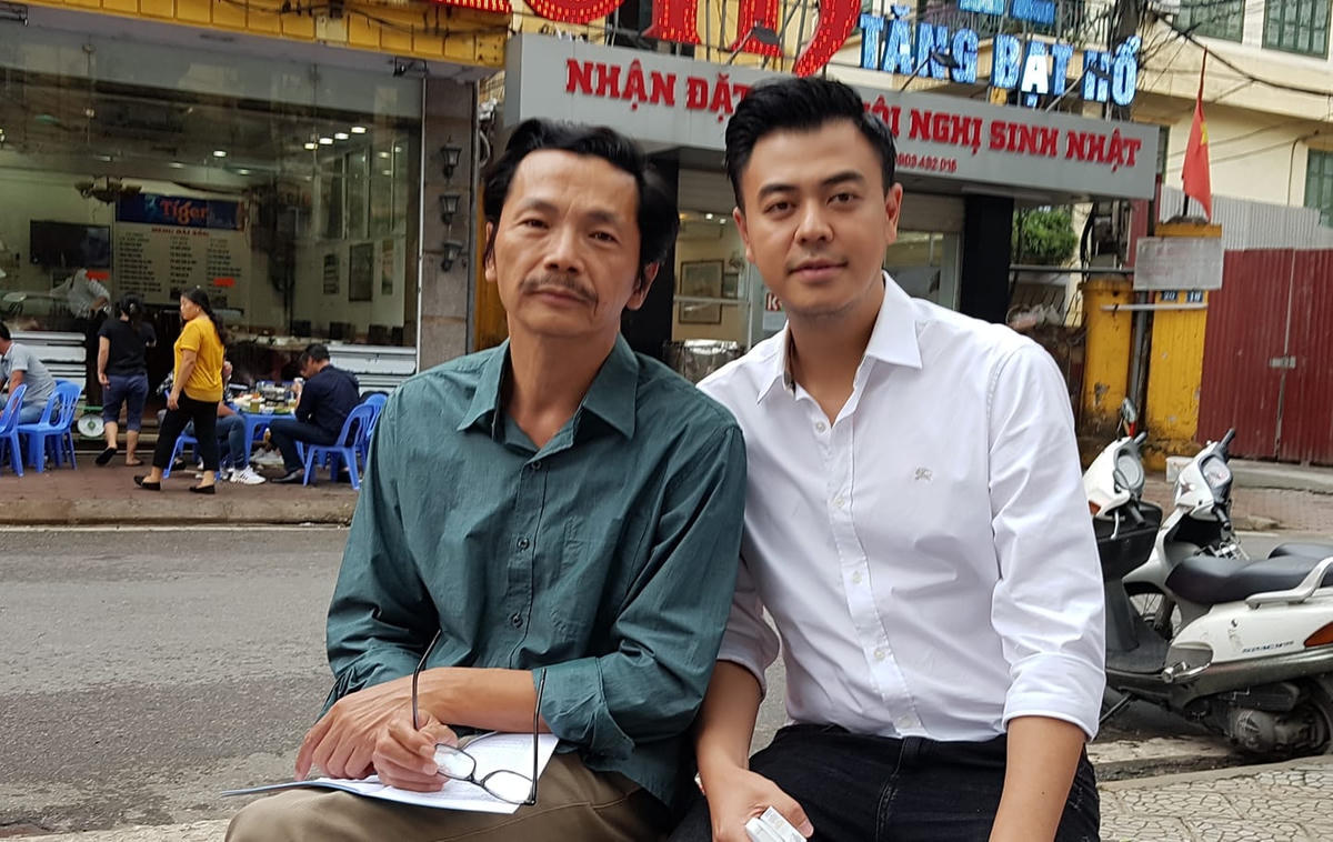 NSND Trung Anh được mệnh danh là "Ông bố quốc dân" khi đóng "Về nhà đi con".
