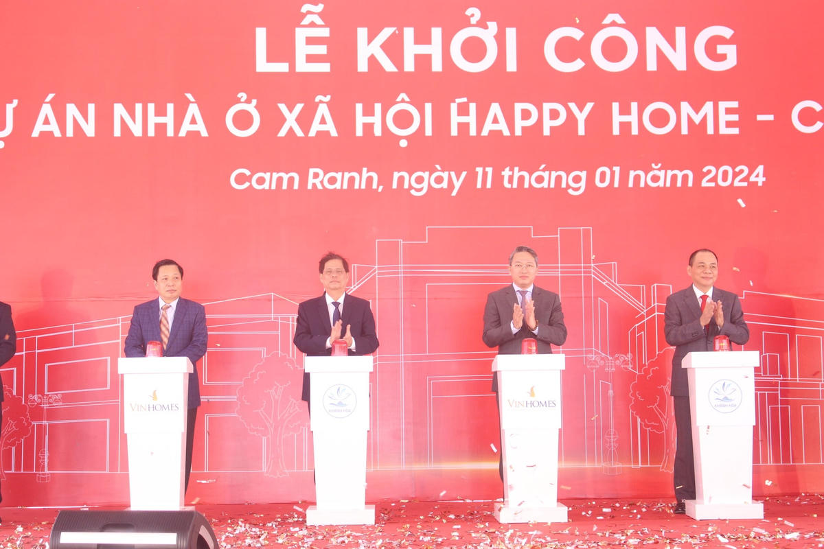 le-kho-cong-du-an-nha-o-xa-hoi-tai-cam-lam..jpg