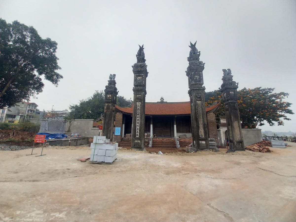 Những sai phạm trong quá trình tu bổ di tích đình Chèm thời gian qua đã ngăn chặn, giảm bớt nguy cơ xâm hại di tích.