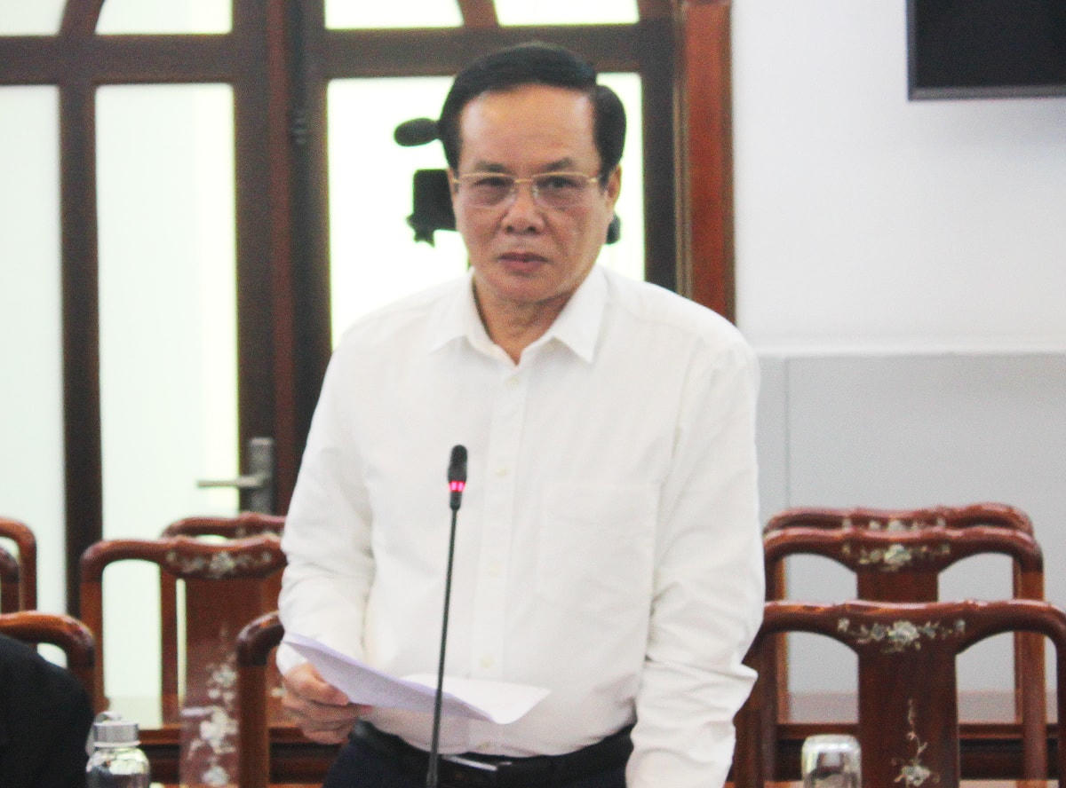 Ông Lê Bá Trình, nguyên Phó Chủ tịch UBTƯ MTTQ Việt Nam phát biểu.