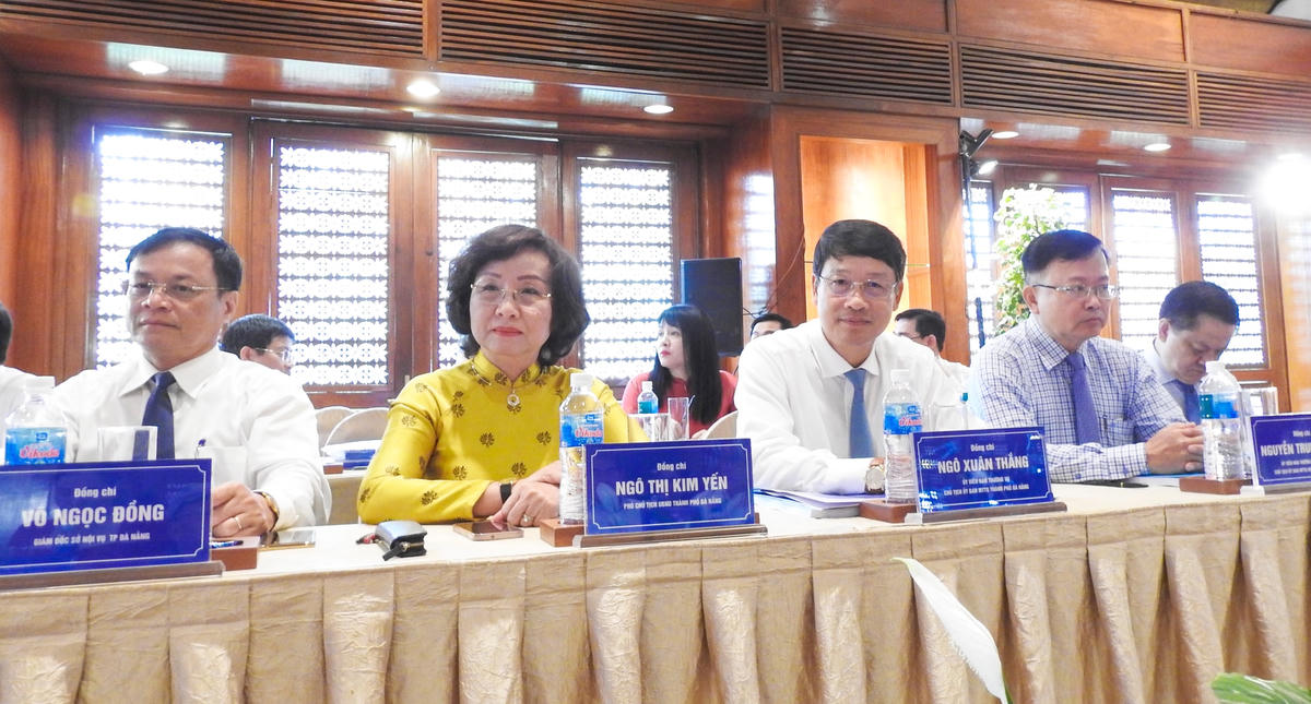 Chủ tịch Đỗ Văn Chiến dự, chỉ đạo Hội nghị Cụm thi đua 5 TP trực thuộc Trung ương