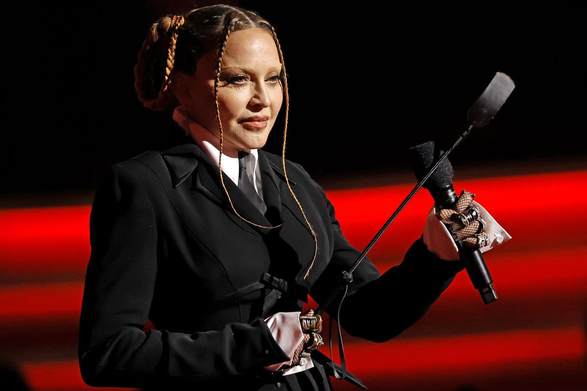 Madonna tại Lễ trao giải Grammy 2023.