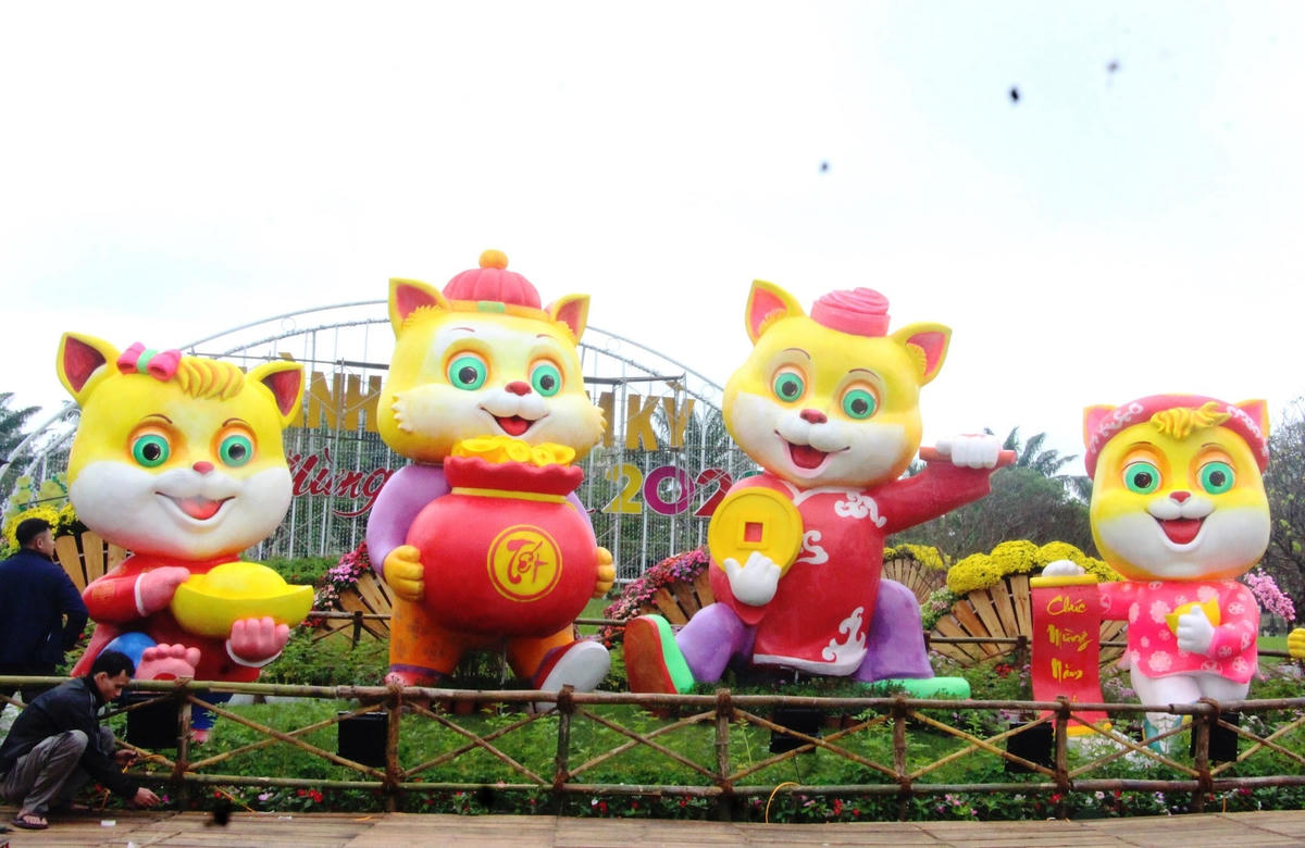 Linh vật con mèo của năm Tết Quý Mão 2023.
