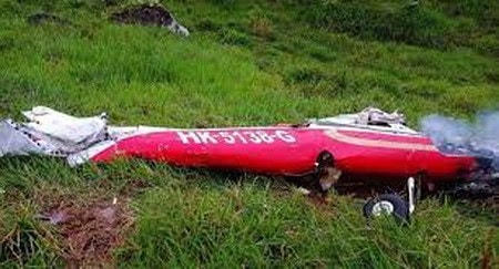 Phần đuôi của chiếc máy bay Cessna bị rơi tại Colombia. (Nguồn: Eseuro).