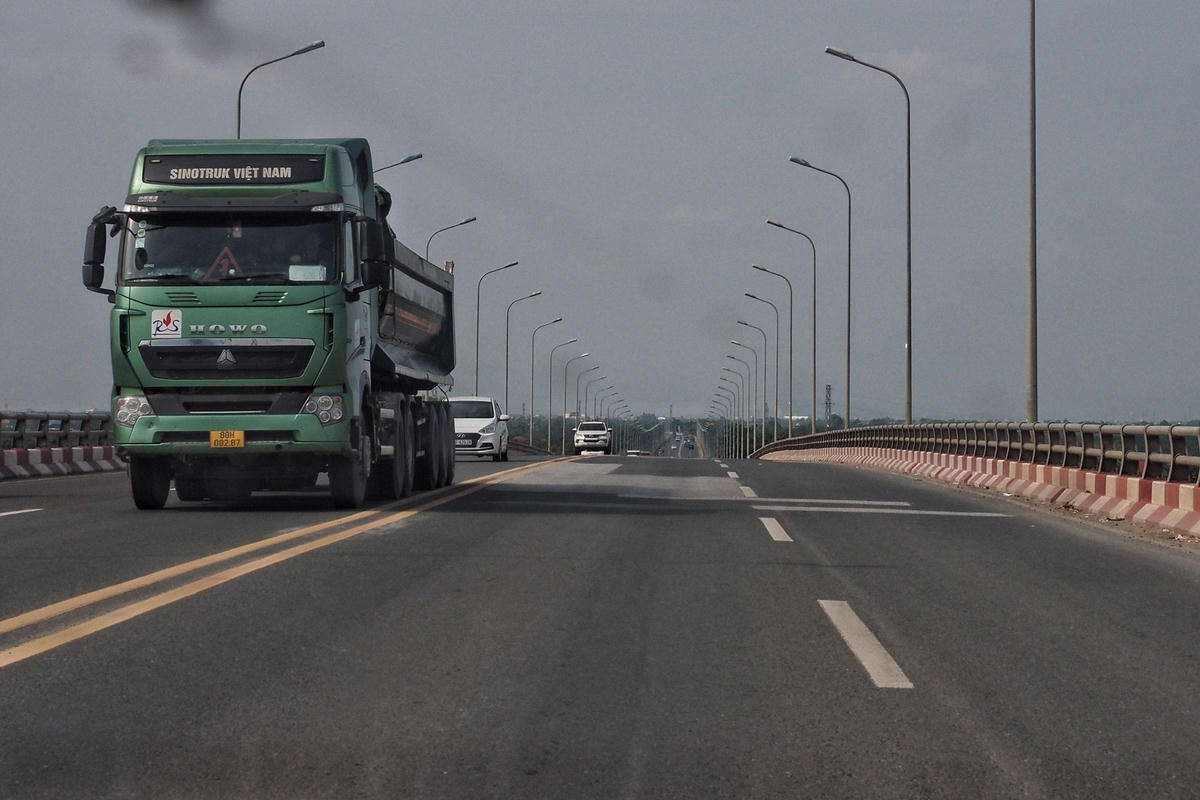Đồng thời góp phần giảm áp lực giao thông cho các trục đường hướng tâm như Quốc lộ 2, Quốc lộ 3, Quốc lộ 6, Quốc lộ 32 khi lưu thông qua trung tâm thành phố Hà Nội để đi các tỉnh phía Nam và ngược lại.   