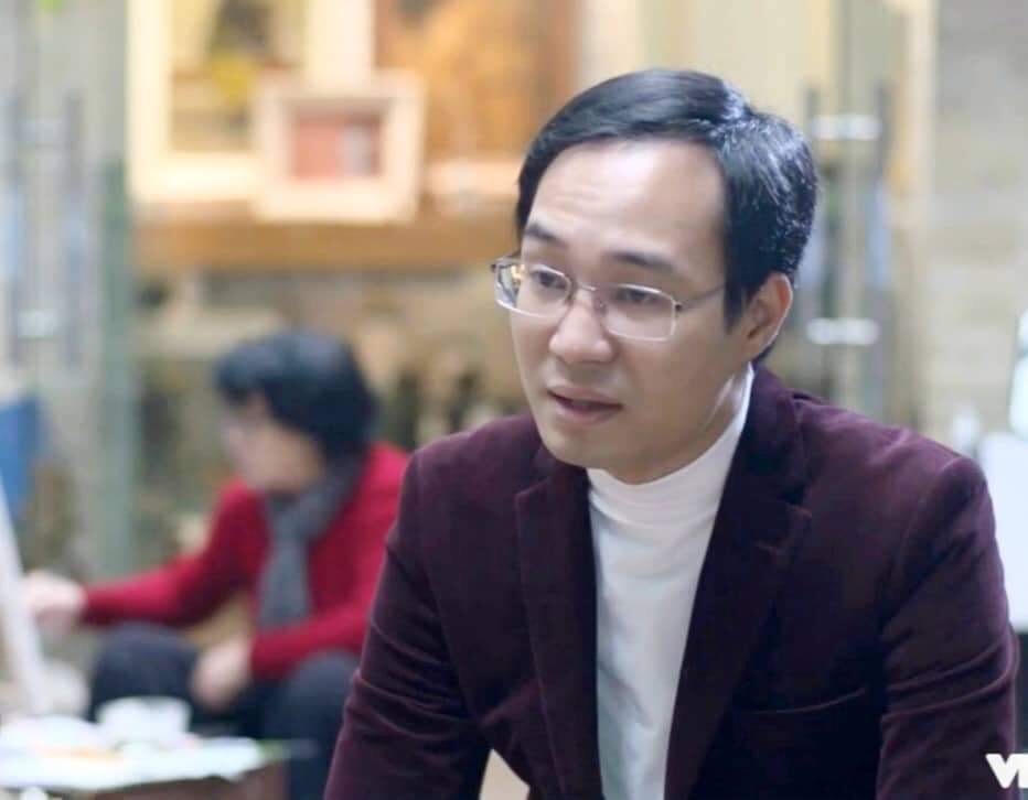 Chuyên gia văn hóa Ngô Hương Giang cho rằng thị trường âm nhạc Việt Nam đang rơi vào khủng hoảng. 