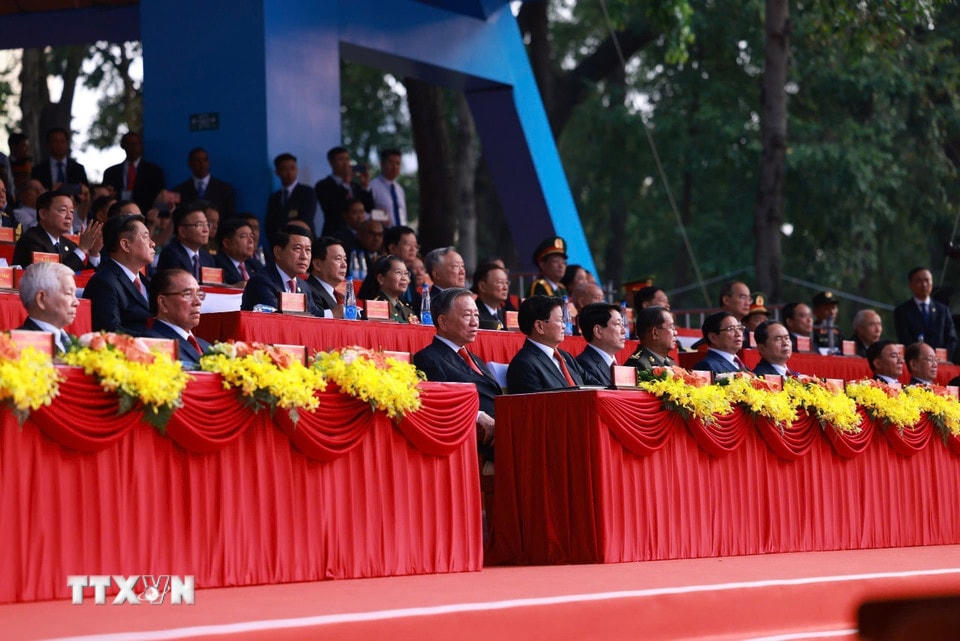 Các đại biểu dự buổi lễ. (Ảnh: TTXVN)