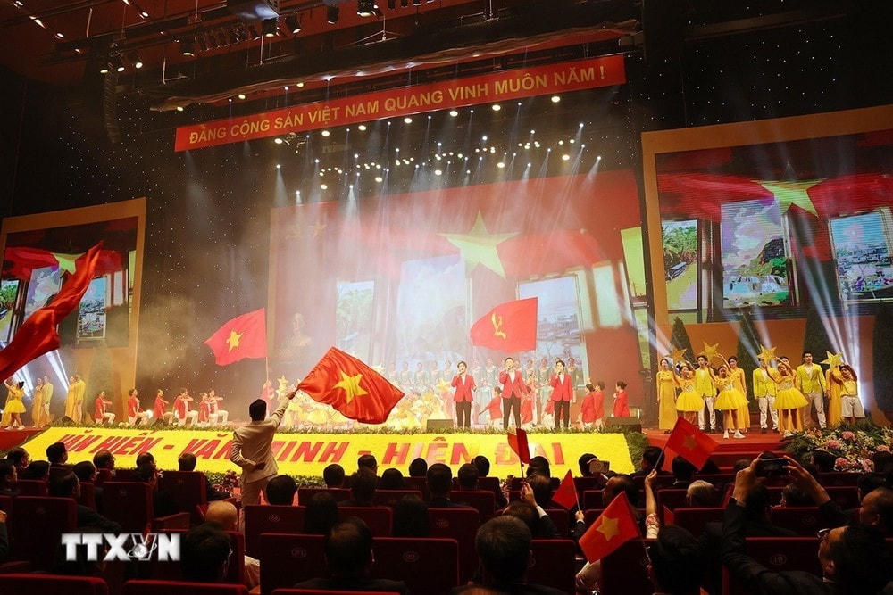 ttxvn_le ky niem 70 nam giai phong thu do (15).jpg