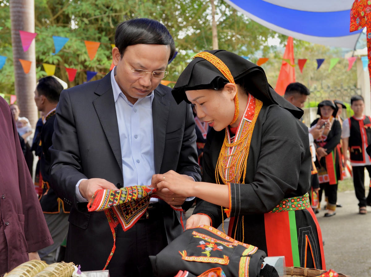 Quảng Ninh đồng loạt tổ chức Ngày hội Đại đoàn kết toàn dân tộc