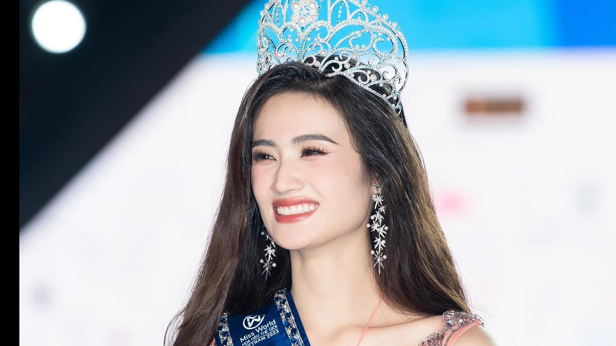 Ý Nhi liên tục vấp phải chỉ trích vì những lần phát ngôn “vạ miệng” gây tranh cãi.