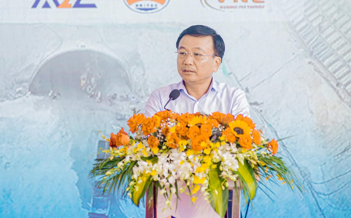 Thứ trưởng Bộ GTVT Nguyễn Danh Huy phát biểu tại Lễ phát động thi đua.