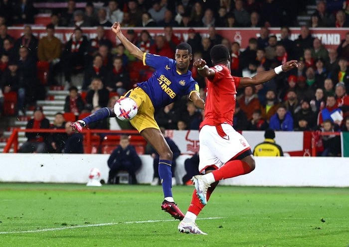 Ngôi sao của Newcastle tỏa sáng tại Premier League