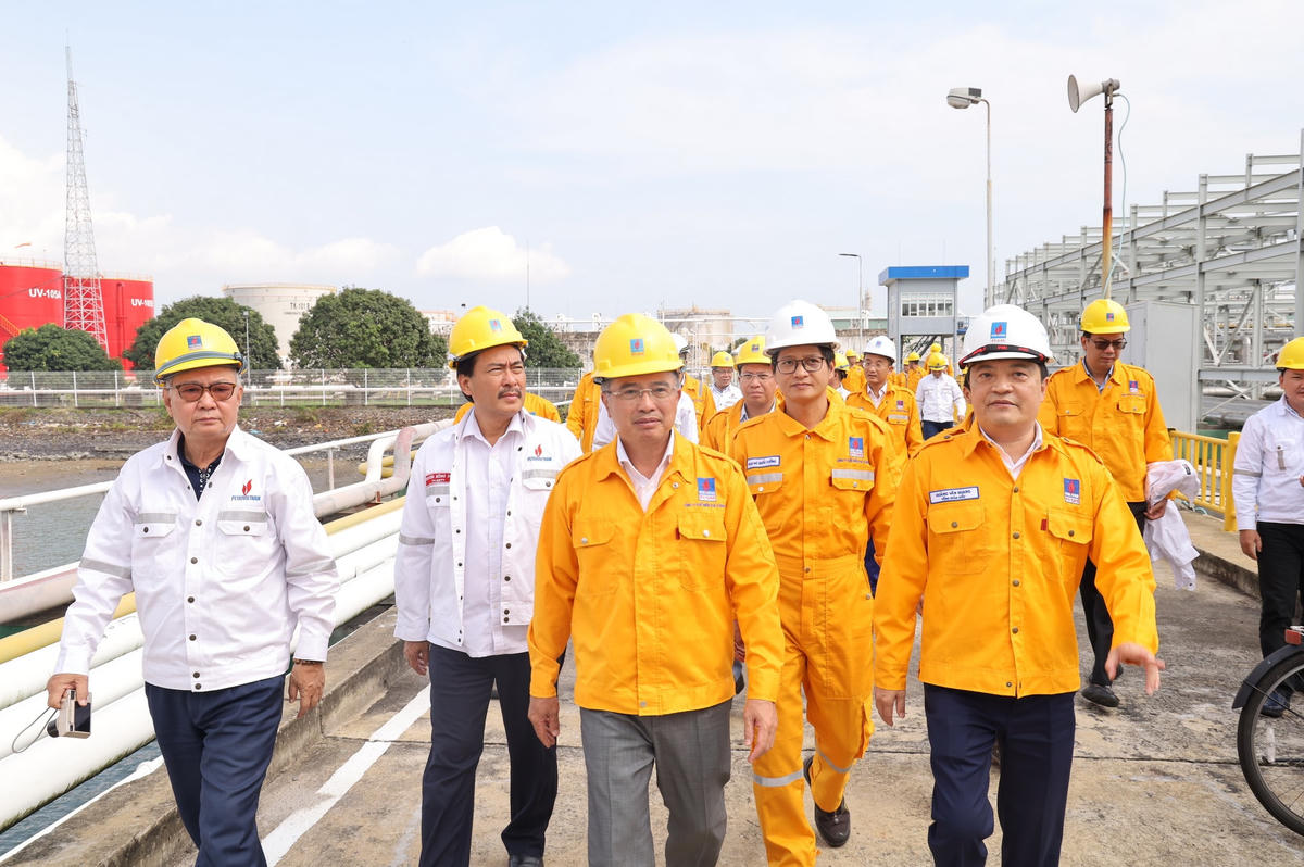 Đoàn công tác kiểm tra thực tế tại Kho cảng PV GAS Vũng Tàu