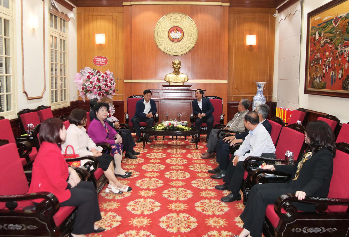 Phát huy tinh thần tuổi cao gương sáng, vươn lên làm giàu