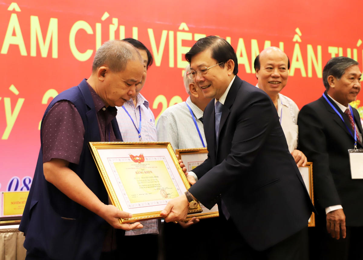 Ông Nguyễn Bá Quang là Chủ tịch Hội Châm cứu Việt Nam khóa IX