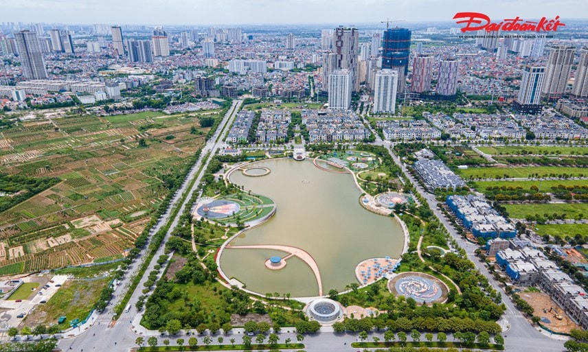 Công viên thiên văn học trên địa bàn phường Dương Nội (Hà Đông, Hà Nội) có tổng diện tích 12 ha. Sau khi hoàn thành công viên đi vào sử dụng một cách kém hiệu quả. Ảnh: Lê Khánh.
