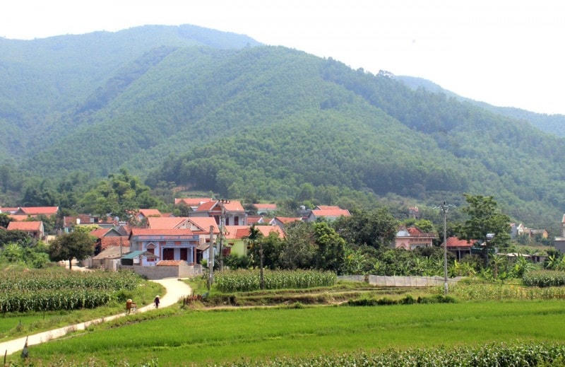 Huyện miền núi Sơn Động đổi thay từng ngày (Ảnh: Xuân Thỏa).