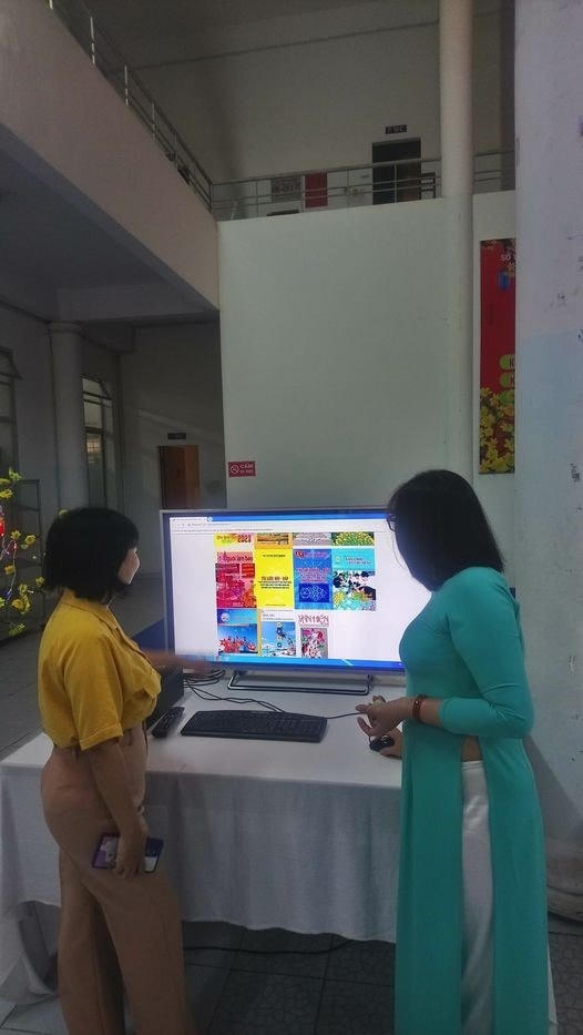 Hơn 100 đầu báo tham gia triển lãm hội báo Xuân trực tuyến năm 2023