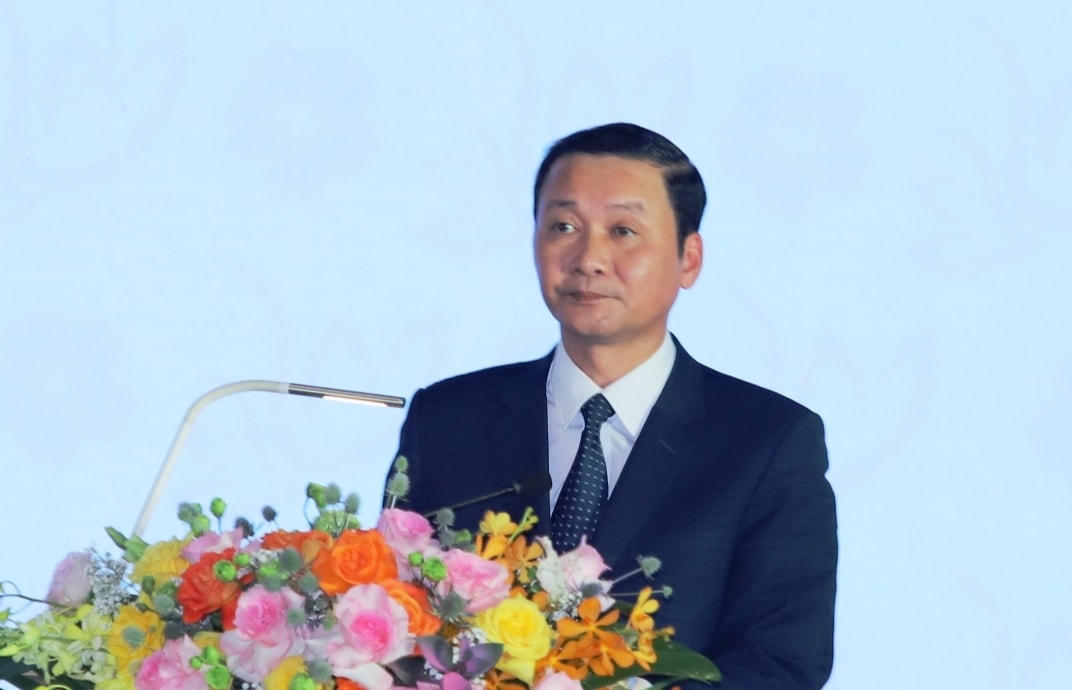 Ông Đỗ Minh Tuấn, Chủ tịch UBND tỉnh Thanh Hóa phát biểu tại Hội nghị.