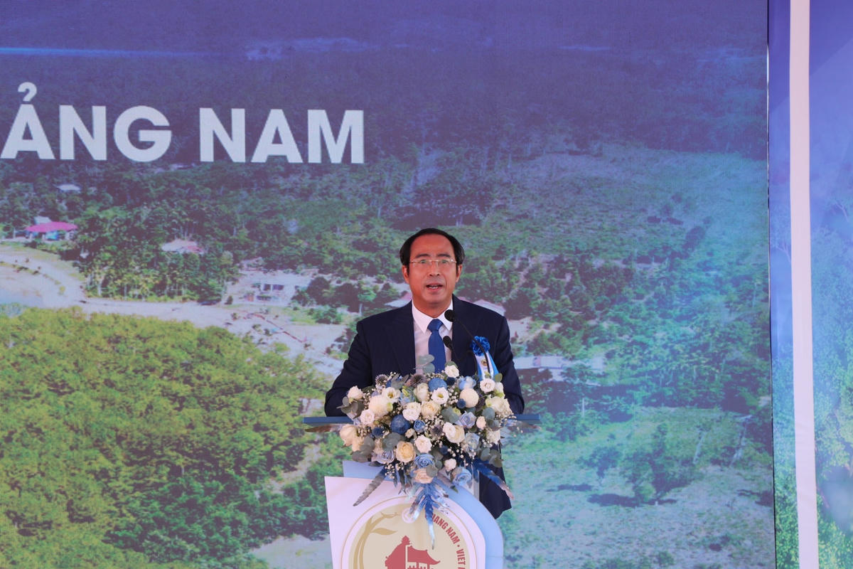 Ông Nguyễn Thanh Tâm - Giám đốc BQL Dự án ĐTXD các công trình giao thông tỉnh phát biểu tại buổi lễ.