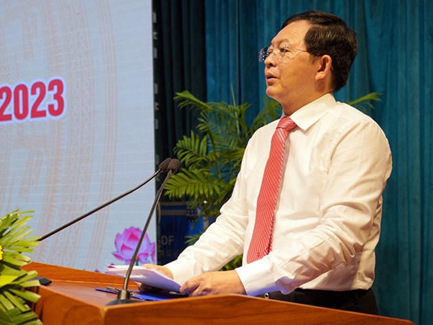 Bí Thư Tỉnh ủy Bình Định Hồ Quốc Dũng phát biểu tại Hội nghị.
