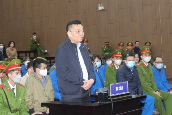 xet-xu-vu-viet-a-cac-bi-cao-khai-gi-tai-toa-ddk.png