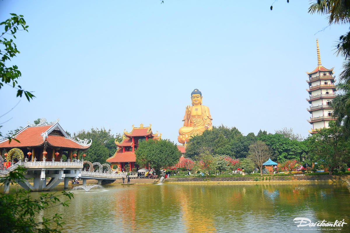W_tuong_phat_72m-le-khanh1.jpg