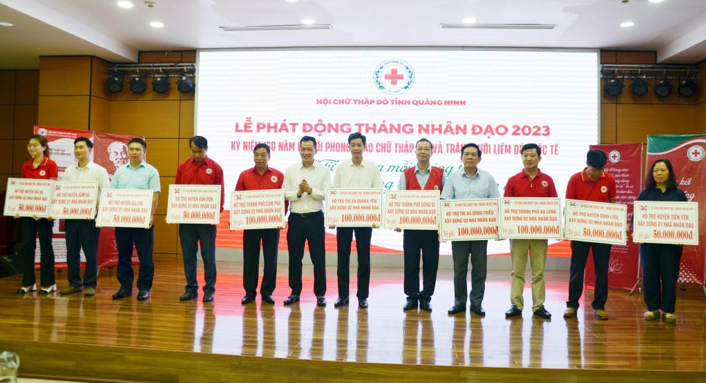 Tập đoàn Công nghiệp Than – Khoáng sản Việt Nam ủng hộ 800 triệu đồng để xây dựng 16 căn nhà nhân đạo.Công ty TNHH K+K Fashion ủng hộ 4.000 bộ quần áo trẻ em mới có tổng giá trị hơn 341 triệu đồng.
