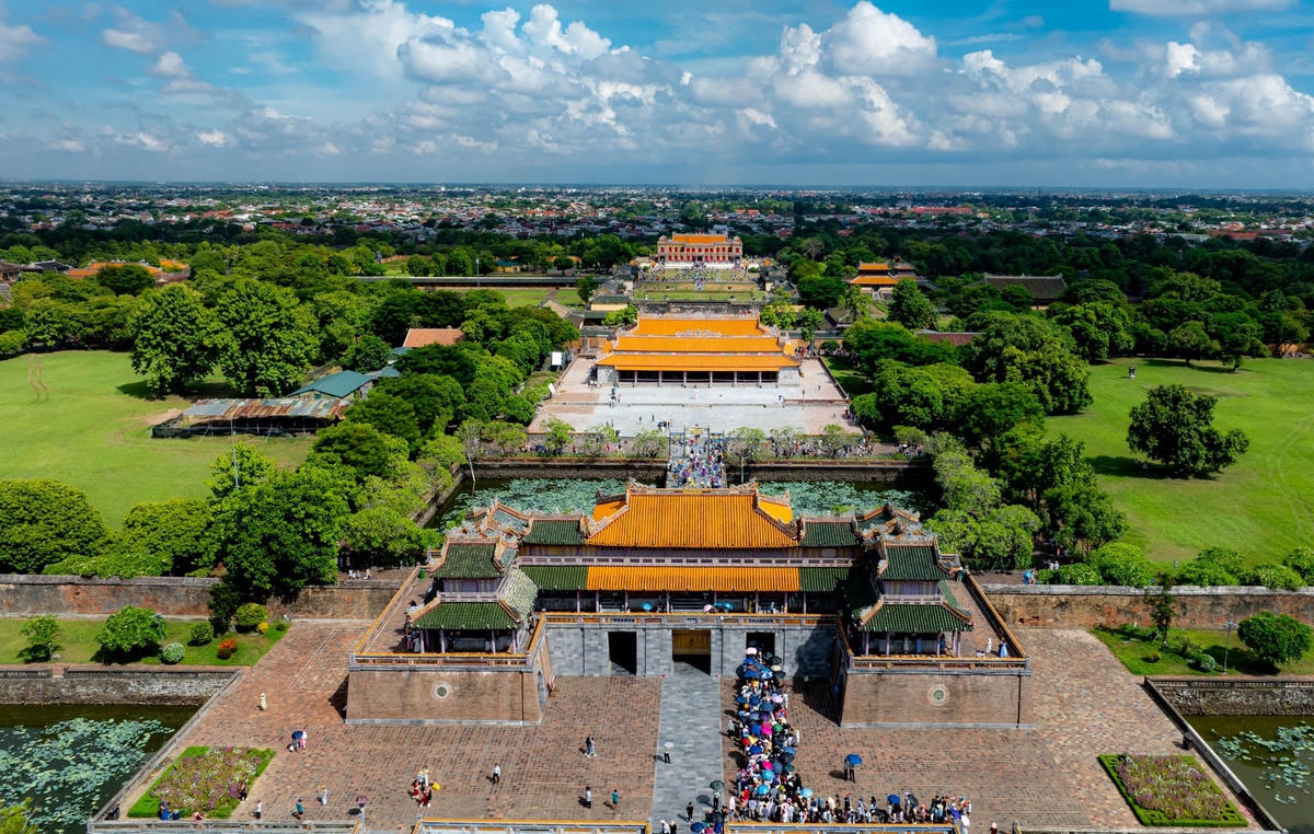 Huế điểm đến hấp dẫn du khách. Ảnh: Đ.H.