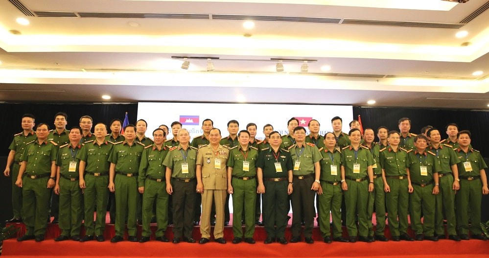 Triệt phá trên 5.000 vụ án ma túy khu vực biên giới Việt Nam - Campuchia