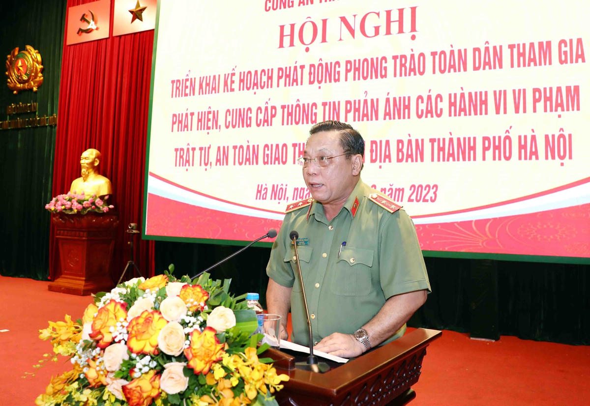 Trung tướng Nguyễn Hải Trung, Giám đốc Công an TP Hà Nội phát biểu tại hội nghị.