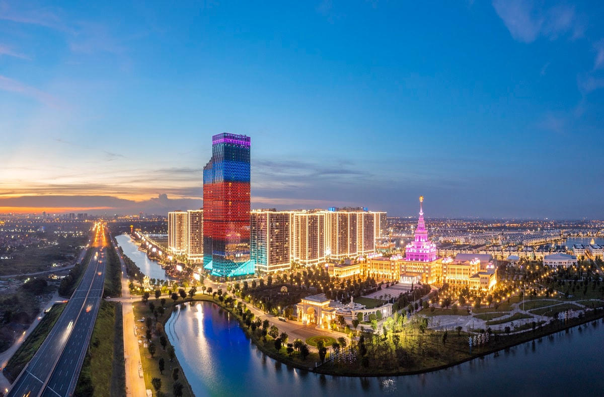 Cuộc sống tinh hoa ‘tựa khách sạn 5 sao’ tại ‘quận Ocean’ sôi động