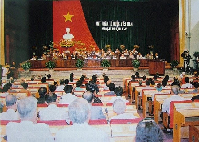 Đại hội đại biểu toàn quốc Mặt trận Tổ quốc Việt Nam lần thứ IV họp từ ngày 17 - 19/8/1994 tại Hà Nội. 