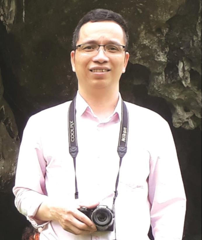 nha-van-nguyen-van-hoc(1).jpg
