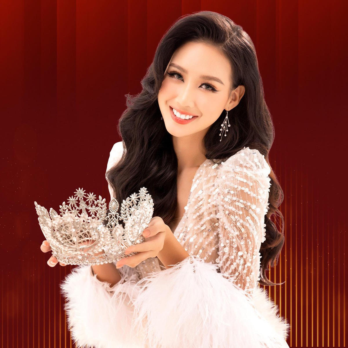 Hoa hậu Bảo Ngọc nói, xếp Hoa hậu vào các nghề nghiệp hiện nay là chưa phù hợp.